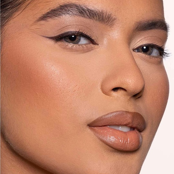 Lunar Beauty Lunarversal Setting Powder (translucent medium) - Picture 2 of 4